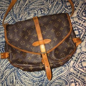 Louis Vuitton crossbody bag
